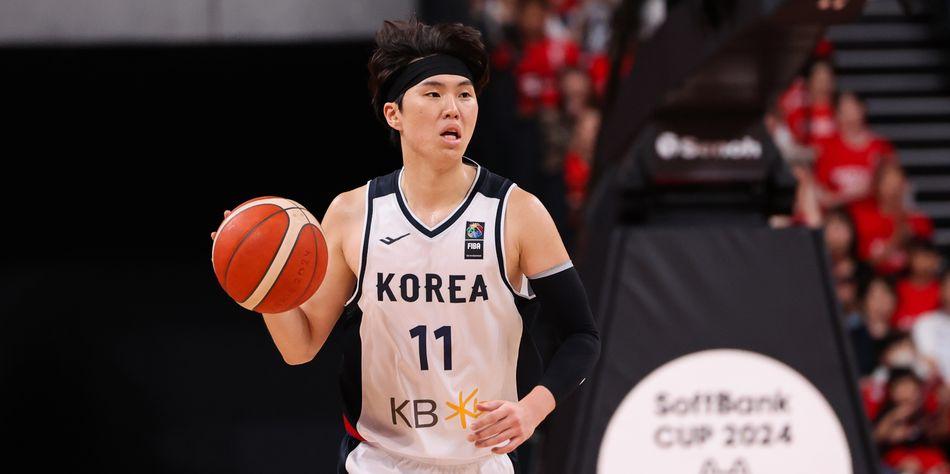 [KBL 뉴스] 논란의 중심이 된 하드 콜...호주 상대한 이우석, "FIBA는 소프트 콜"