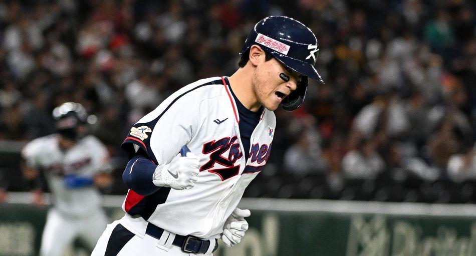 [KBO 뉴스] 김도영, 3할 -30홈런-30도루-100타점-100득점 달성...KIA는 80승 선착