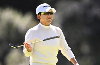 [골프 뉴스] 신지애, 박세리 챔피언십 공동 5위…우승은 넬리 코다